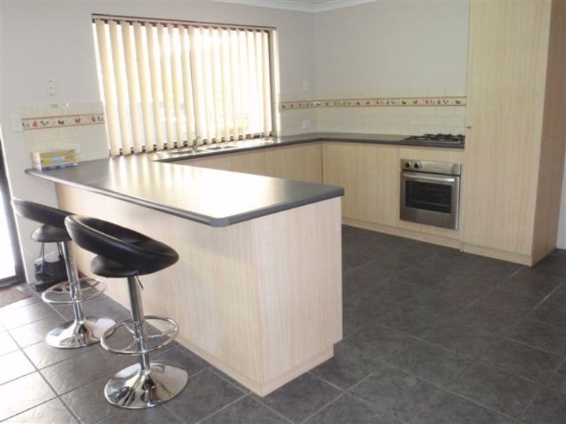 28 Bowman Street, Bullsbrook WA 6084