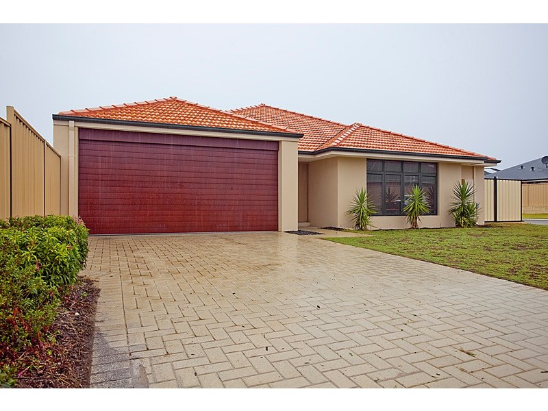 75 Toledo Drive, Hocking WA 6065