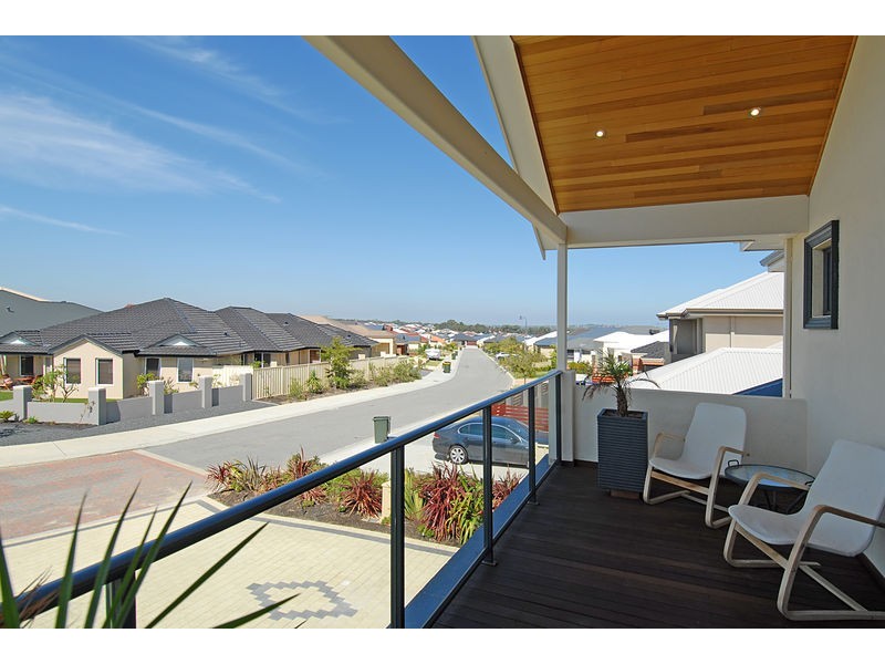 23 Nobel View, Tapping WA 6065