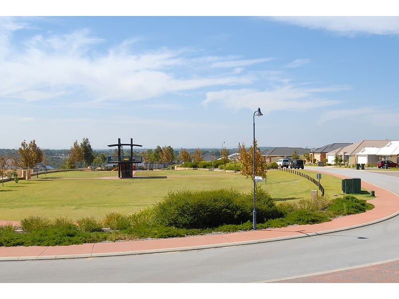 23 Nobel View, Tapping WA 6065