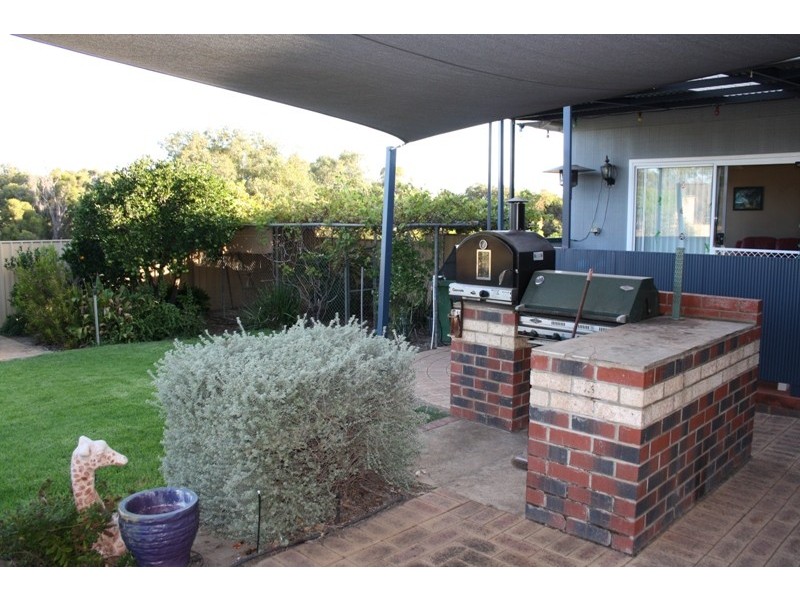 15 Fraser Street, Gingin WA 6503