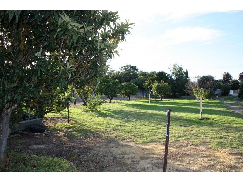 15 Fraser Street, Gingin WA 6503