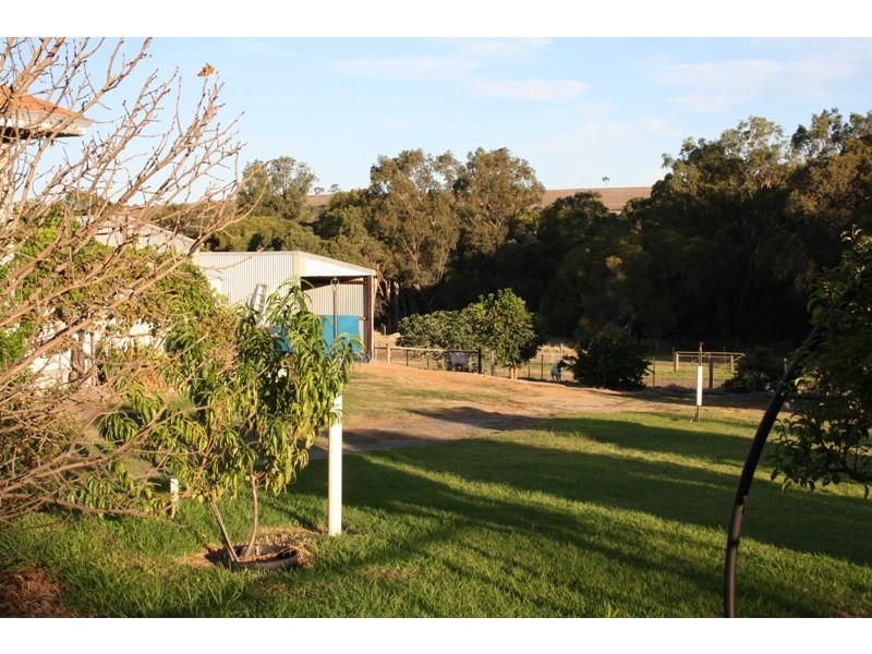 15 Fraser Street, Gingin WA 6503