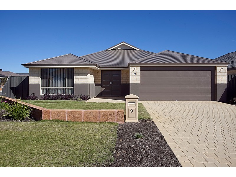 9 Serrata Road, Banksia Grove WA 6031