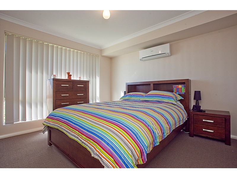 9 Serrata Road, Banksia Grove WA 6031