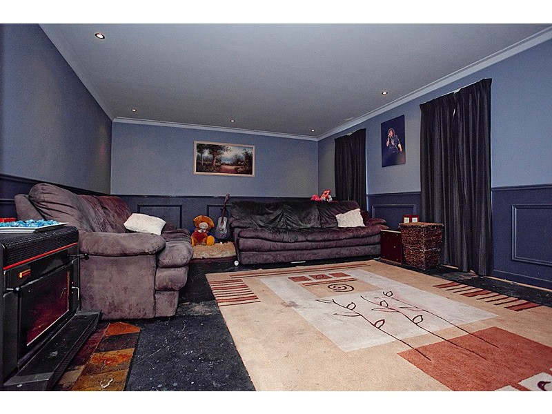 5 Dallas Crescent, Wanneroo WA 6065