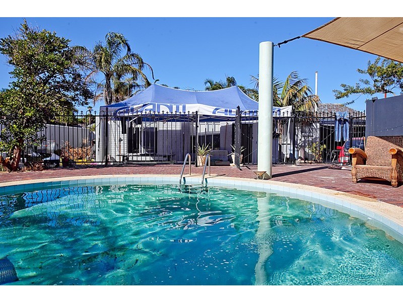 5 Dallas Crescent, Wanneroo WA 6065