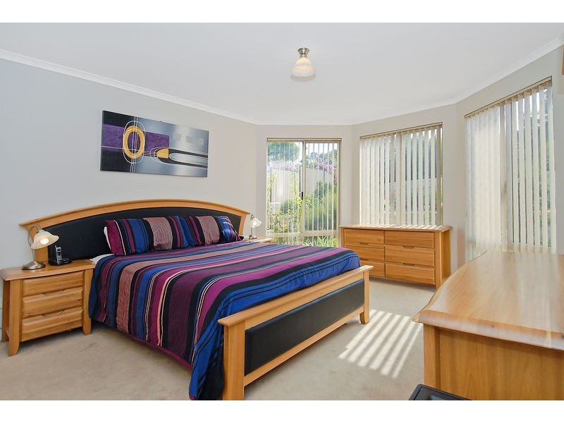 17 Harling Way, Bullsbrook WA 6084