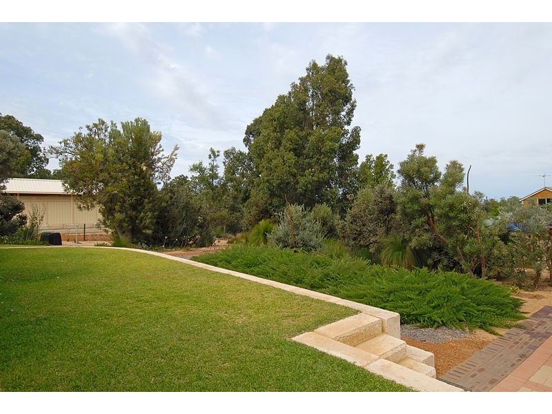 17 Harling Way, Bullsbrook WA 6084