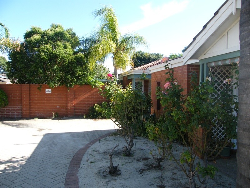 6/119 Walter Road, Dianella WA 6059