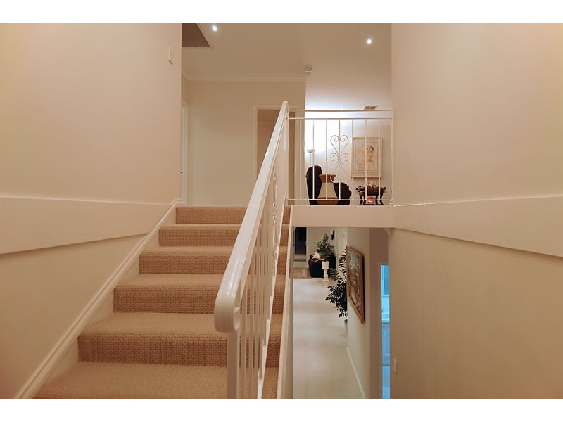 6 Lairbeck Street, Darch WA 6065