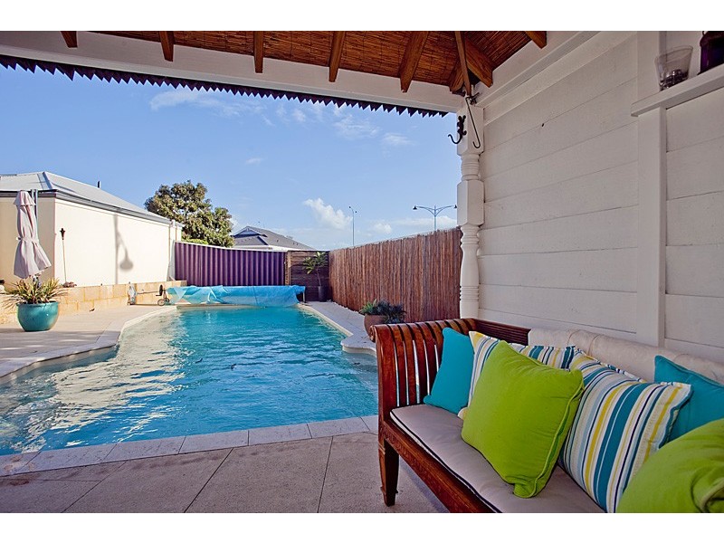 1 Bonnard Crescent, Ashby WA 6065