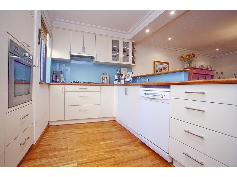 9a Somerton Road, Karrinyup WA 6018