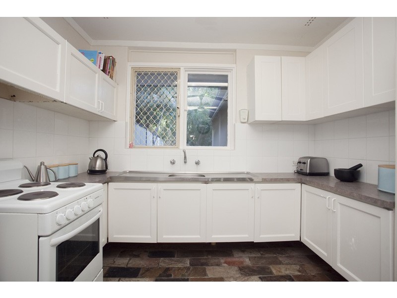 11b Neville Drive, Wanneroo WA 6065