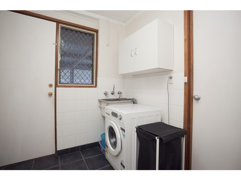 11b Neville Drive, Wanneroo WA 6065