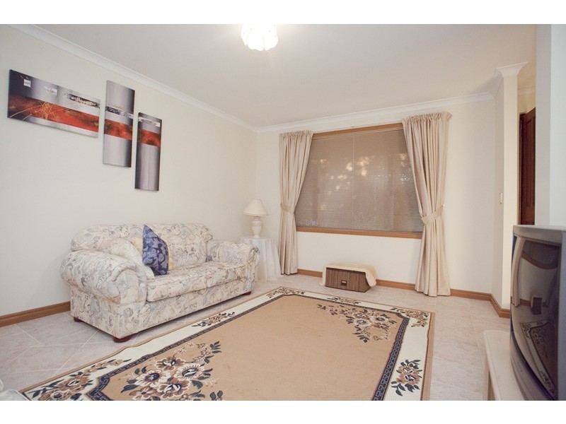 126 Balladong Loop, Carramar WA 6031