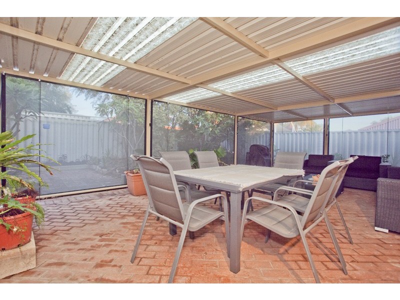 126 Balladong Loop, Carramar WA 6031