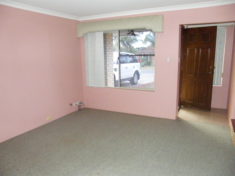 4b Charlotte Cove, Joondalup WA 6027