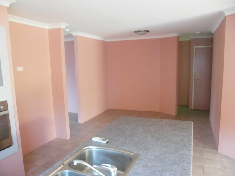 4b Charlotte Cove, Joondalup WA 6027