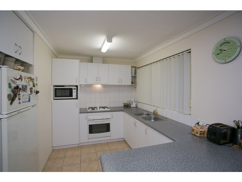 10 Nyunda Drive, Wanneroo WA 6065