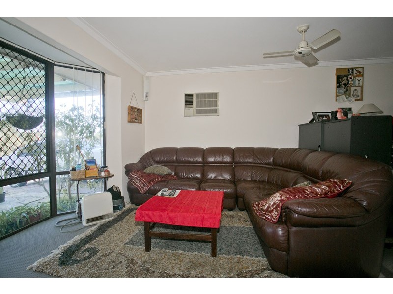 10 Nyunda Drive, Wanneroo WA 6065