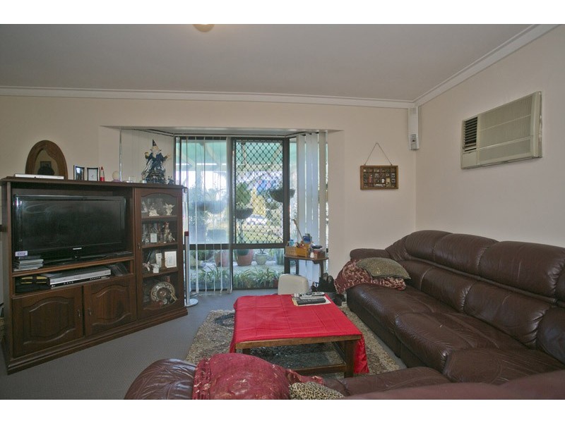10 Nyunda Drive, Wanneroo WA 6065
