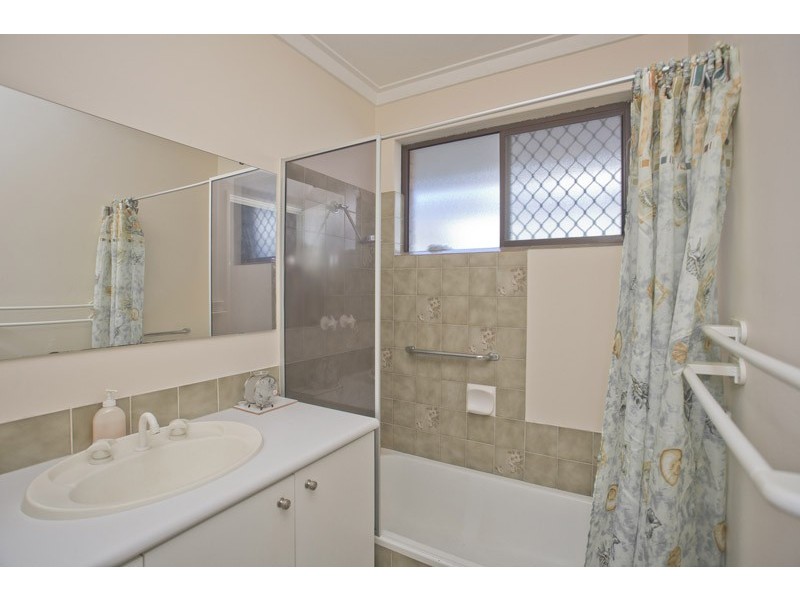 10 Nyunda Drive, Wanneroo WA 6065