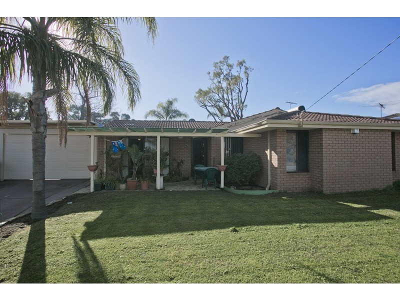 10 Nyunda Drive, Wanneroo WA 6065
