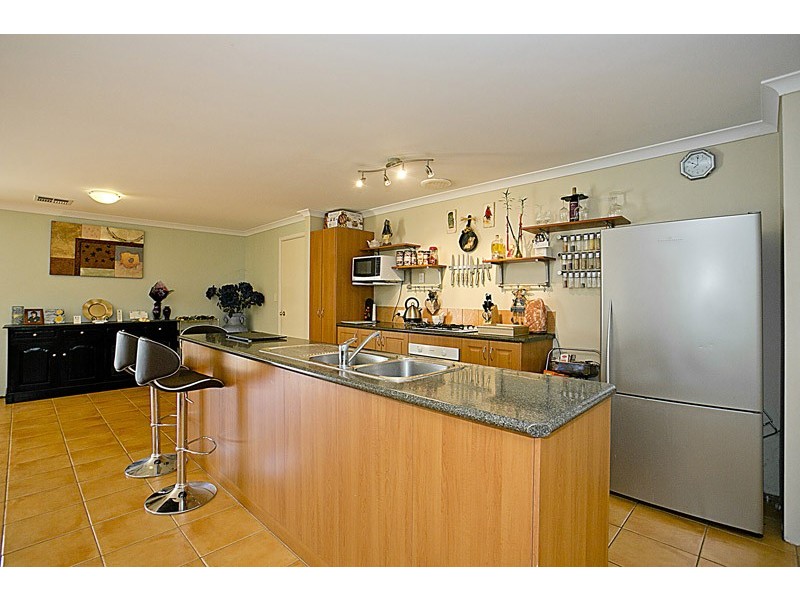 29 Renner Circle, Wanneroo WA 6065
