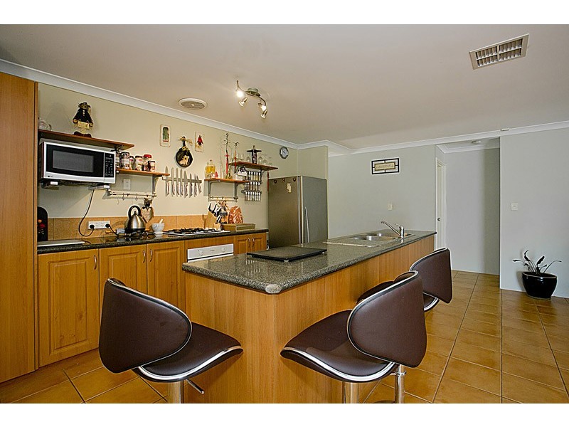 29 Renner Circle, Wanneroo WA 6065