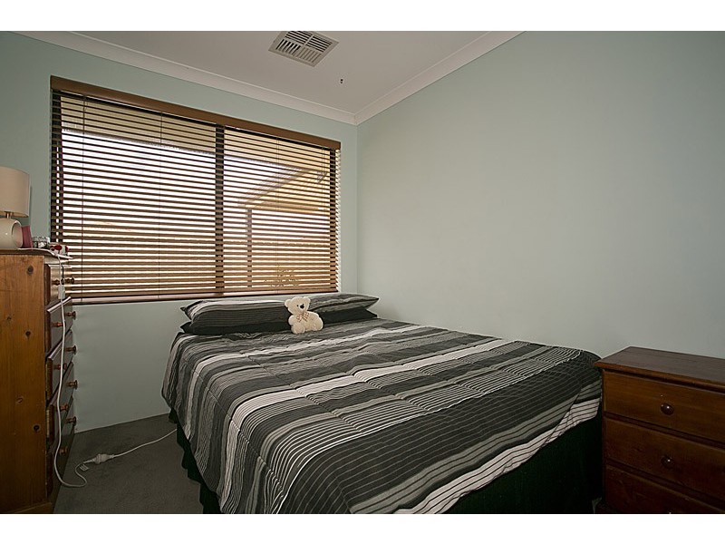 29 Renner Circle, Wanneroo WA 6065
