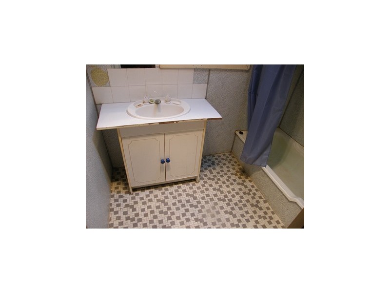 2 Thompson Drive, Wanneroo WA 6065