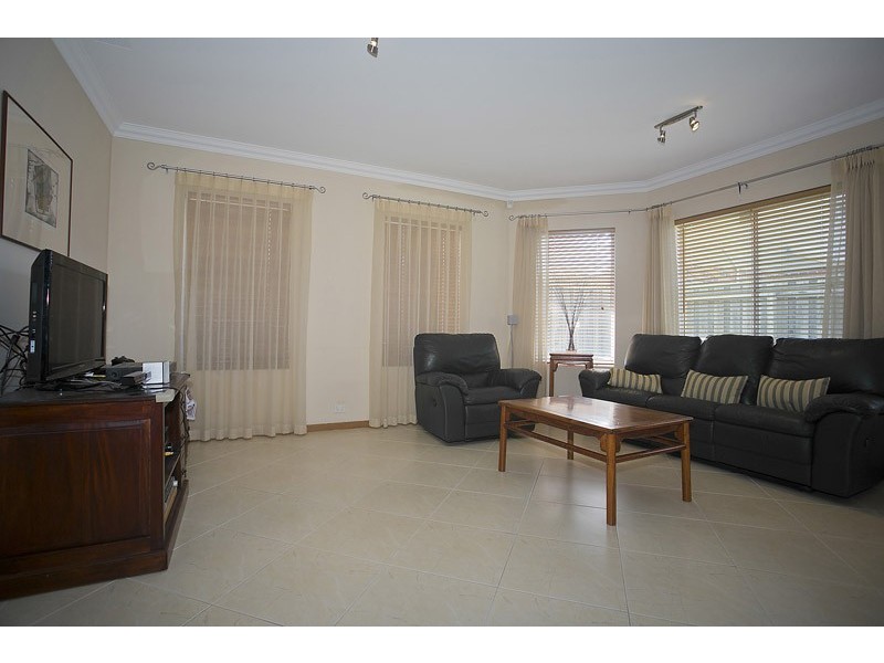 6 Aswan View, Joondalup WA 6027