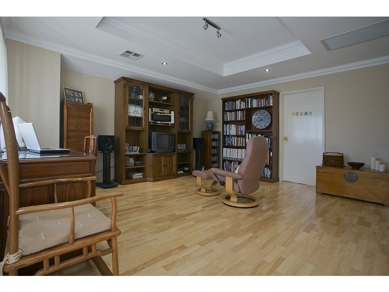 6 Aswan View, Joondalup WA 6027