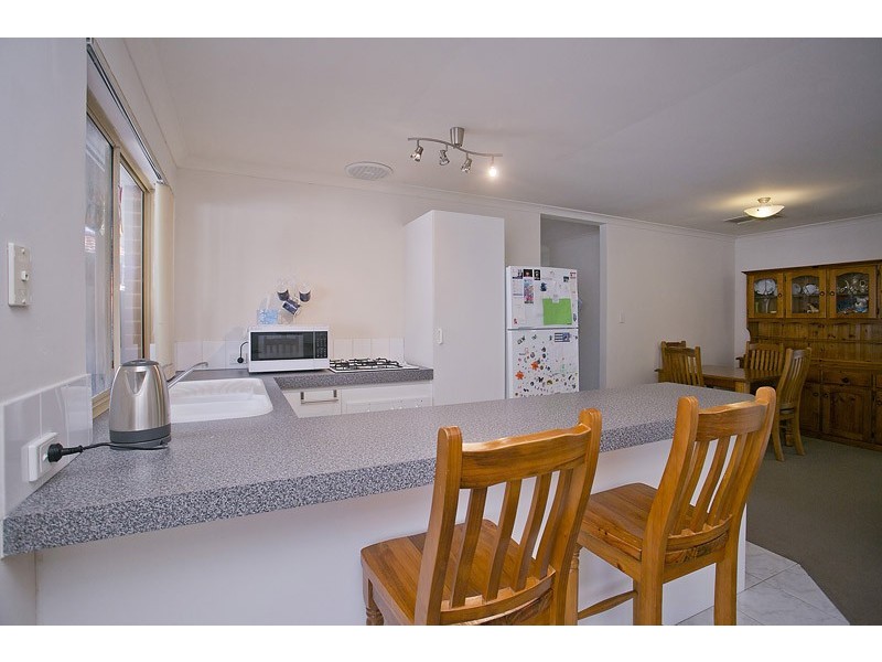 6B Yatala Close, Currambine WA 6028