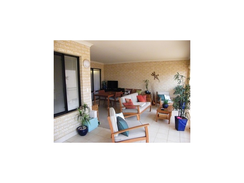 15/4 Allum Green, Merriwa WA 6030