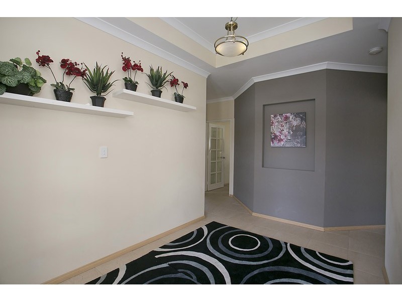 4 Cozens Road, Tapping WA 6065