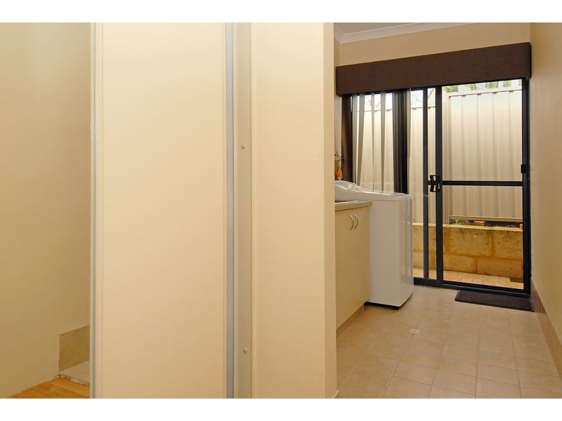 45 Vincent Road, Sinagra WA 6065