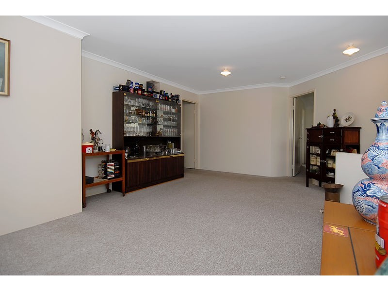 15 Gungurru Avenue, Hocking WA 6065