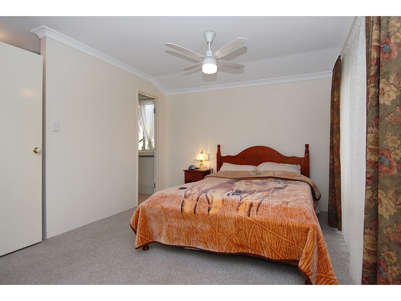 15 Gungurru Avenue, Hocking WA 6065