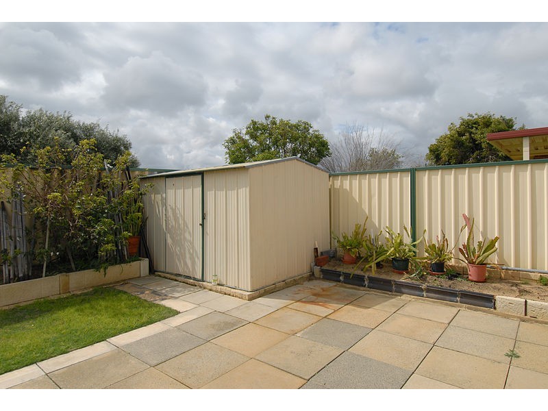 15 Gungurru Avenue, Hocking WA 6065