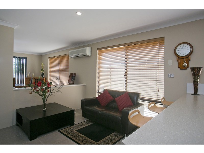 5 Speranza Parkway, Sinagra WA 6065