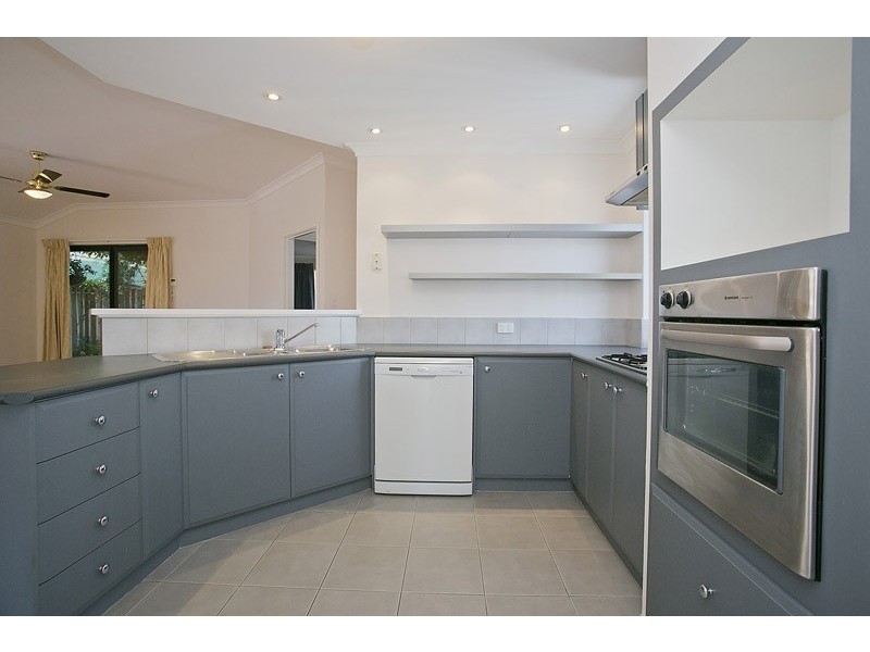 9/10 Siderno Rise, Hocking WA 6065