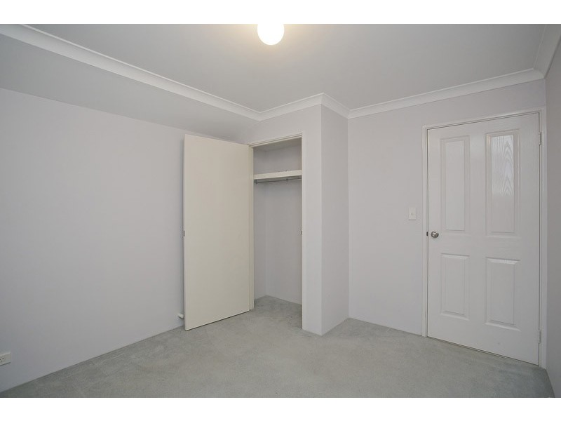 9/10 Siderno Rise, Hocking WA 6065