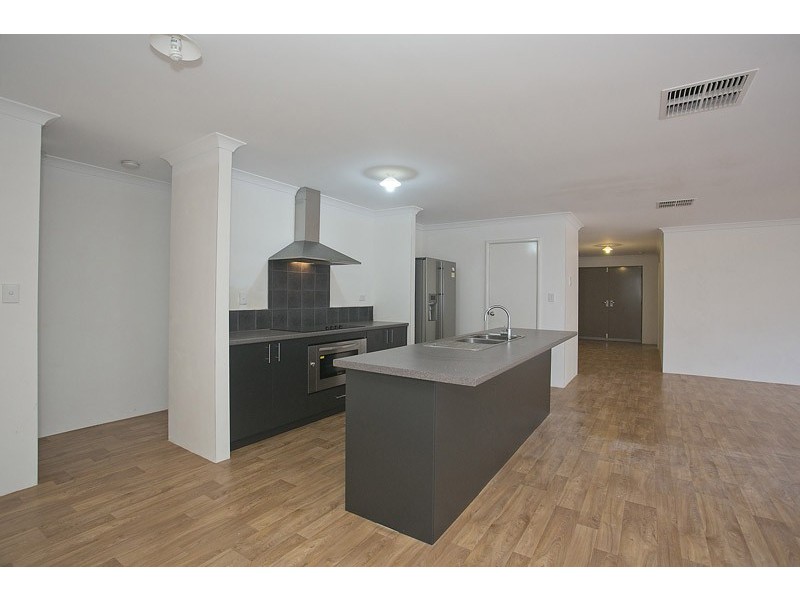 25 Girramay Road, Banksia Grove WA 6031