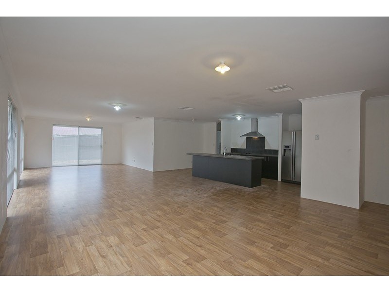 25 Girramay Road, Banksia Grove WA 6031