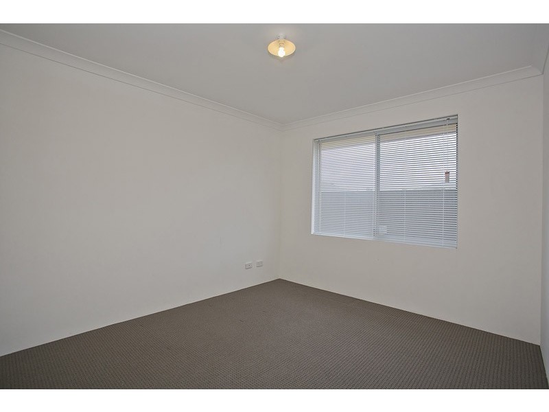 25 Girramay Road, Banksia Grove WA 6031