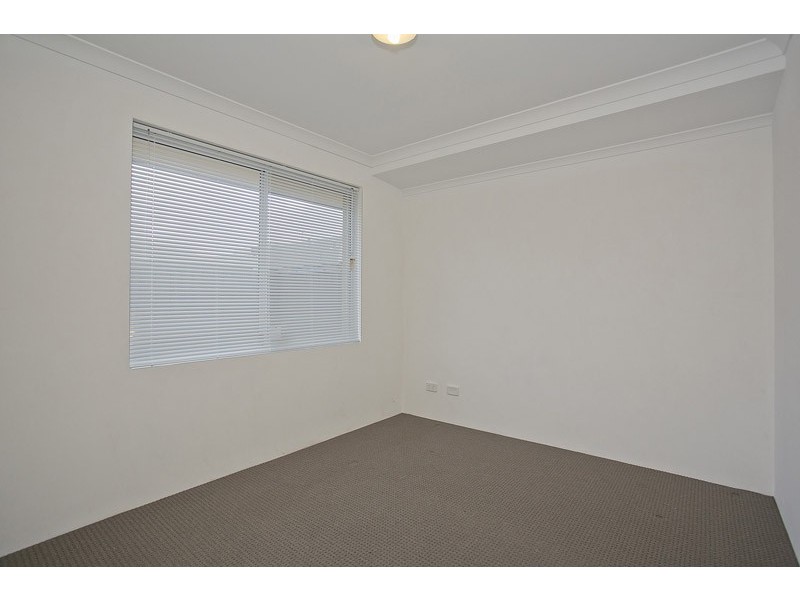 25 Girramay Road, Banksia Grove WA 6031
