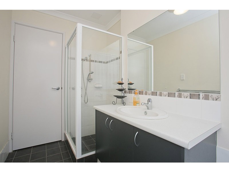 18 Splendens Avenue, Banksia Grove WA 6031