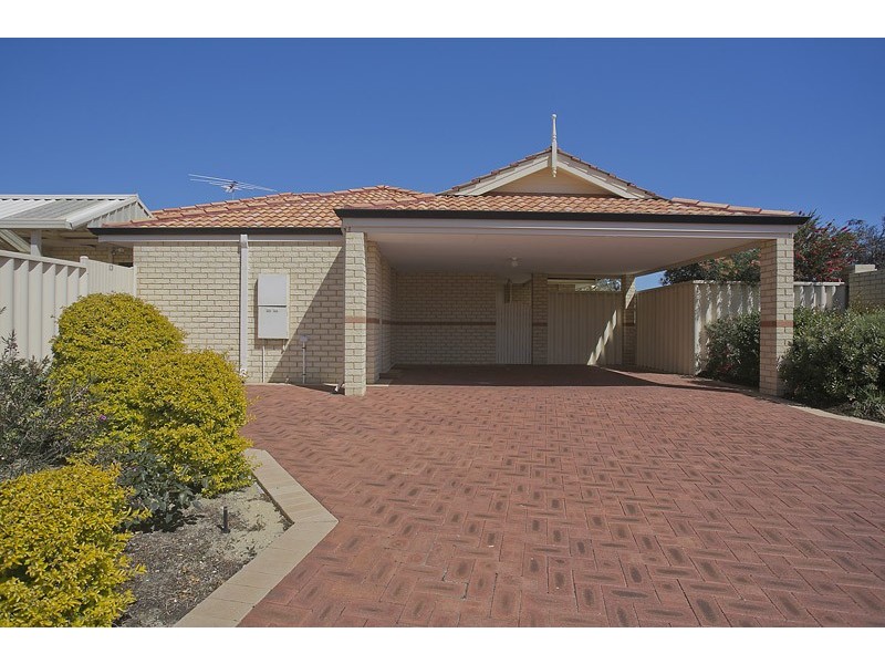 13/10 Siderno Rise, Hocking WA 6065